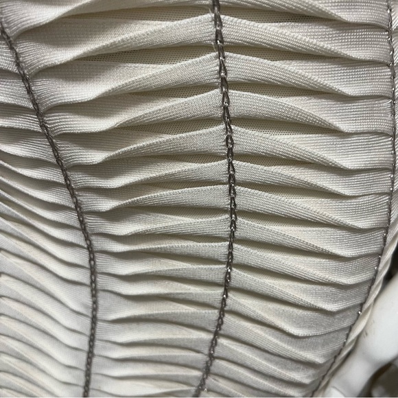 Herve Leger Ivory Sleeveless Chain Dress S - Picture 5 of 12